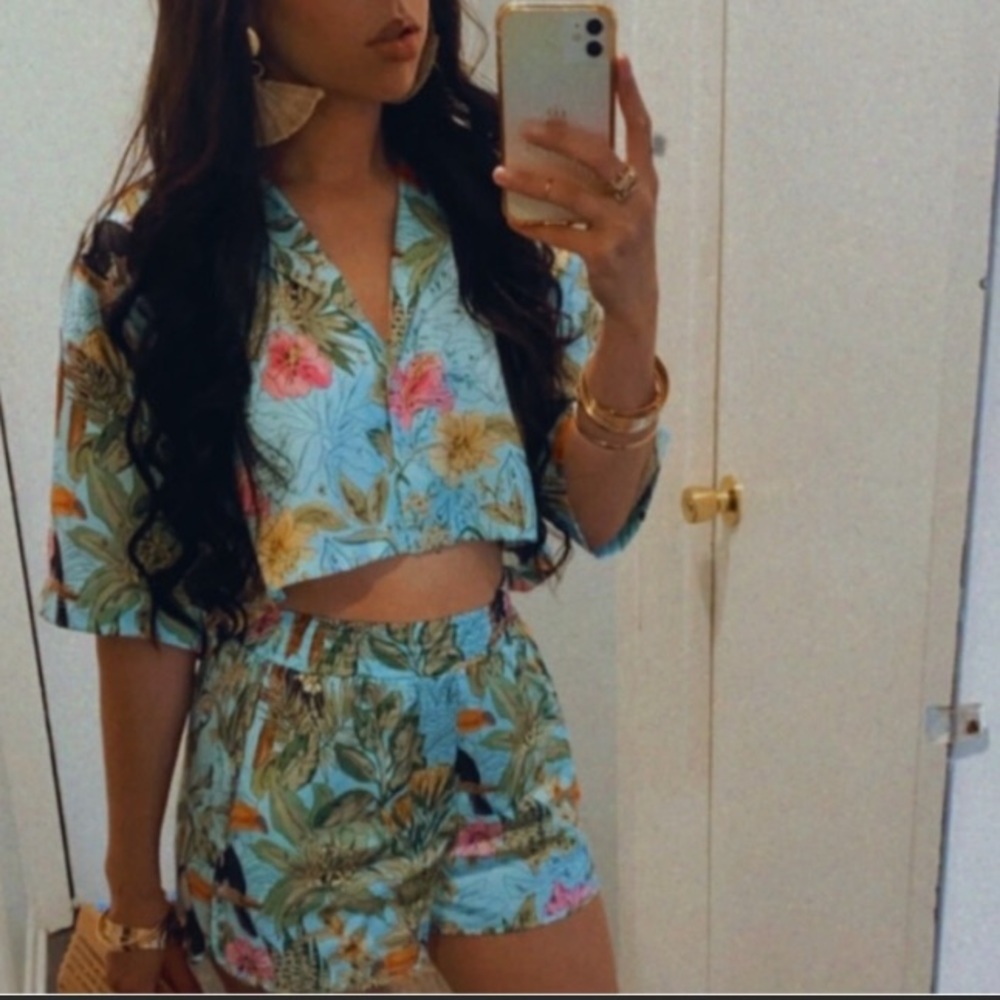 NWOT Zara Tropical Toucan Cropped Top Shorts Set